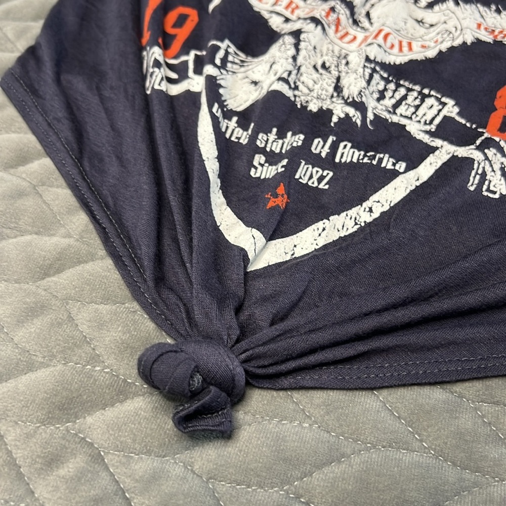 American Rocker Slashed Tee size Large - Picture 6 of 8